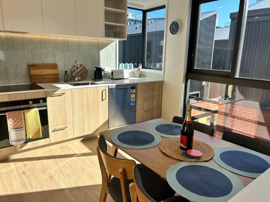 Downtown Apartment 基督城 外观 照片